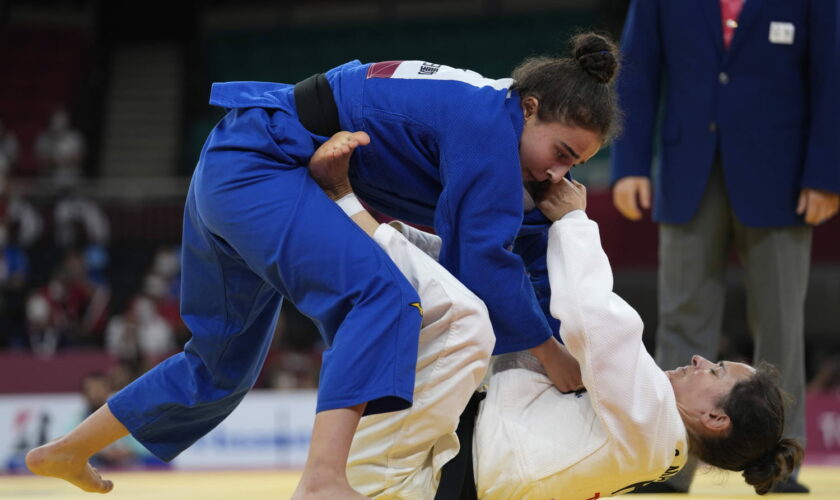 Sandrine Martinet : porte-drapeau, Athènes, ... Qui est la championne de para judo ?