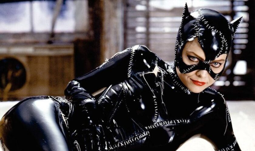 Michelle Pfeiffer shares picture of original Batman Returns script featuring detail that wasn’t in the film