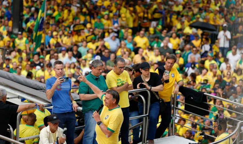 Brasilien: Jair Bolsonaro feindet Richter nach Stilllegung von X an