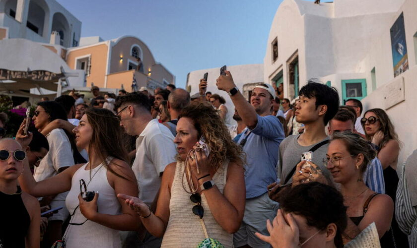 Contre le surtourisme à Mykonos et Santorin, la Grèce va imposer aux croisiéristes une taxe de 20 euros