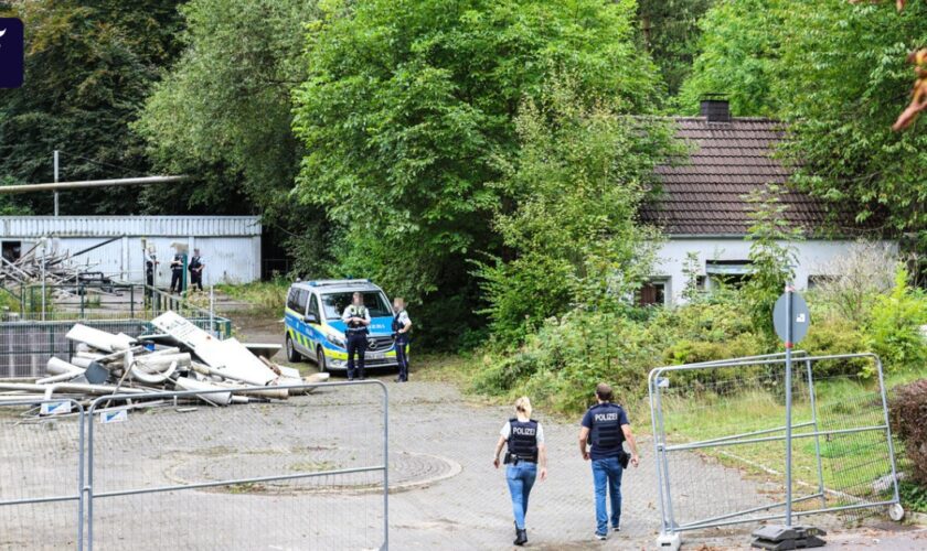 Flüchtling misshandelt: Staatsschutz ermittelt nach Gruppenvergewaltigung