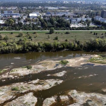 Dürre: Wasserstand der Weichsel in Warschau fällt auf Rekordtief