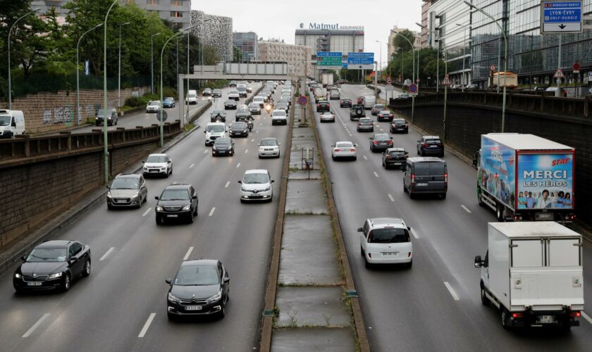 La vitesse sur le périphérique parisien passera de 70 à 50 km/h le 1er octobre, annonce Anne Hidalgo