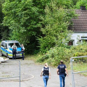 Gruppenvergewaltigung von 30-jährigem Flüchtling in Iserlohn – Staatsschutz ermittelt