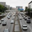 L'Etat "ne validera pas" fin 2024 la limitation à 50 km/h sur le périphérique parisien voulue par la mairie de Paris après les Jeux olympiques, annonce le ministre des Transports, Clément Beaune