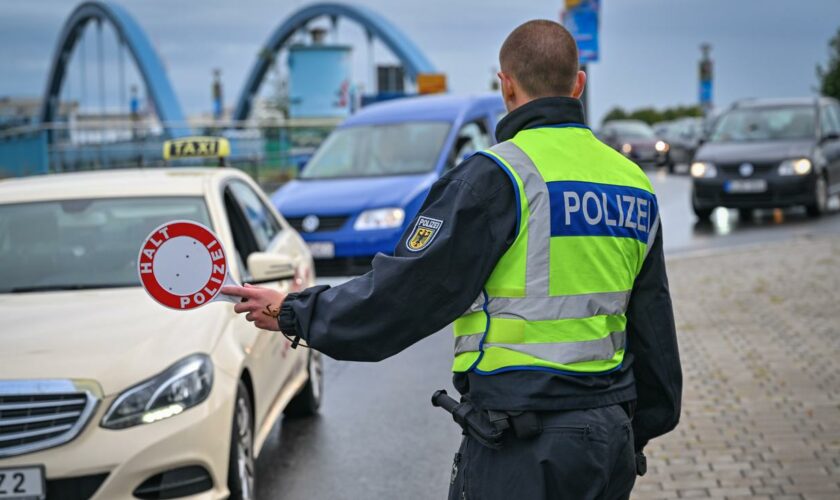 Migrationsdebatte: Polizeigewerkschaften unterstützen bundesweite Grenzkontrollen