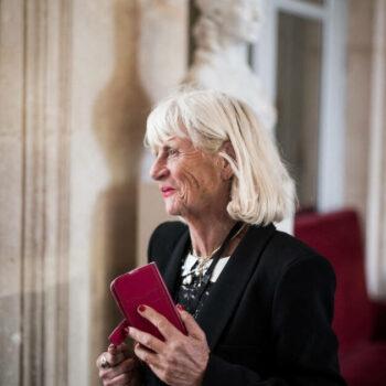 Gardiennage de ses chiens, site de rencontres et funérailles : la députée RN Christine Engrand a détourné des frais de mandat, selon Mediapart