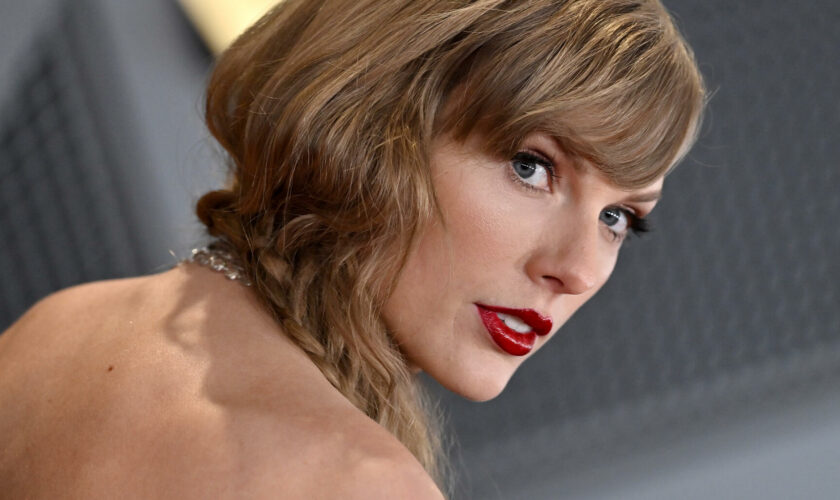 Taylor Swift soutient Kamala Harris sur Instagram et acte la revanche des « filles à chat »