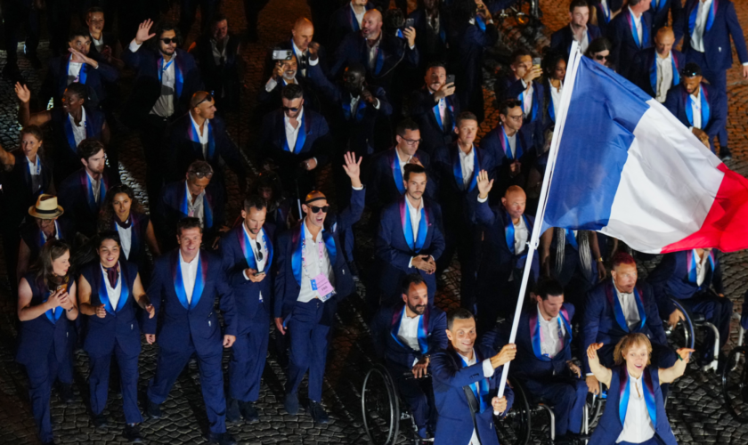 JO de Paris 2024 : comment réserver sa place pour la parade des athlètes du 14 septembre