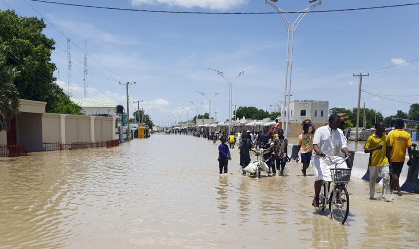 Au Nigeria, au moins 30 morts et 400 000 déplacés dans des inondations massives