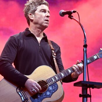 Oasis : une guitare de Noel Gallagher vendue aux enchères plus de 156 000 euros