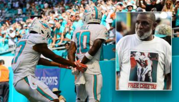 Tyreek Hill's dad wears supportive T-shirt with 2-word message after son's police incident