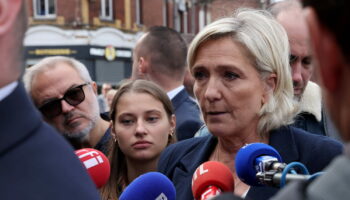 Le gouvernement Barnier déjà sur la sellette ? Marine Le Pen appelle à un nouvelle dissolution