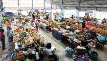 En Martinique, les manifestations contre la vie chère et les blocages de supermarchés se multiplient