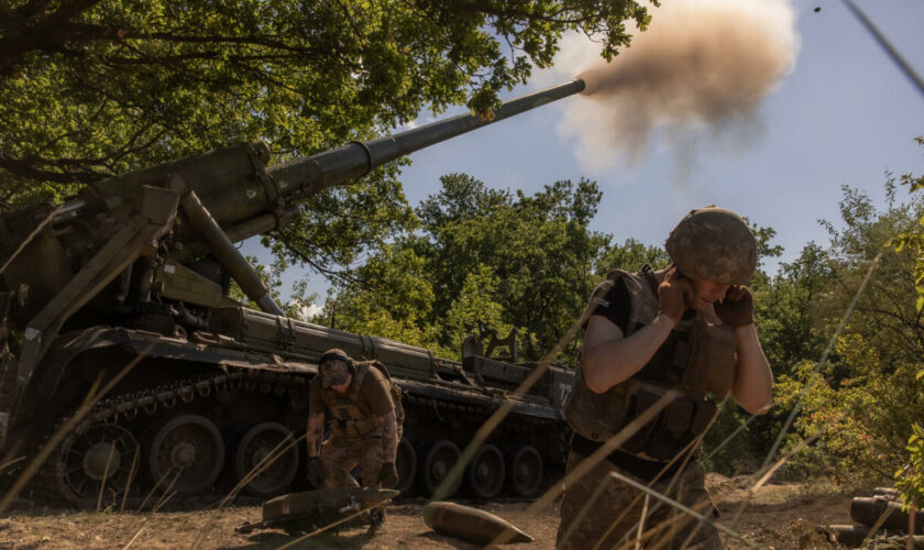 Guerre en Ukraine : la ville stratégique de Pokrovsk bombardée