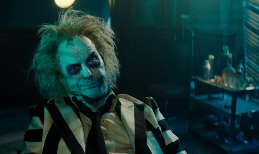 Dans « Beetlejuice, Beetlejuice » de Tim Burton, ni Michael Keaton ni le fun n’ont pris de ride