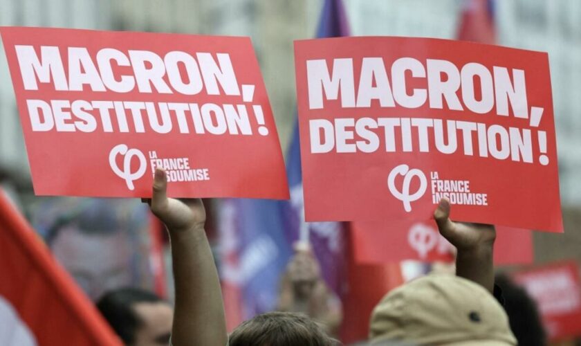 Destitution de Macron : la proposition validée à l'Assemblée et envoyée à la commission des Lois