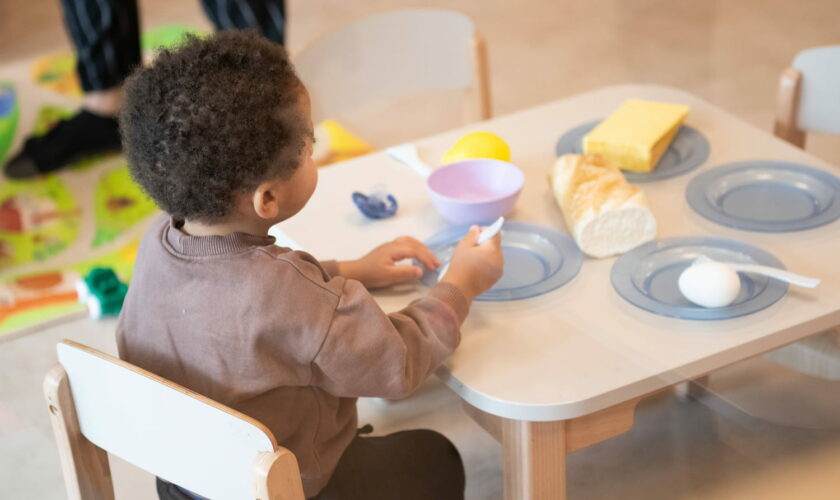 Des enfants maltraités en crèche : l'enquête qui doit alerter les parents