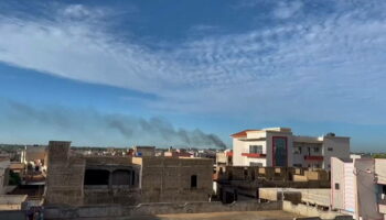 Mali : des combats de nouveau en cours près de l’aéroport de Bamako, après une première double attaque ce matin