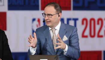 Prominent NBA insider Adrian Wojnarowski exits ESPN, takes job with college basketball program