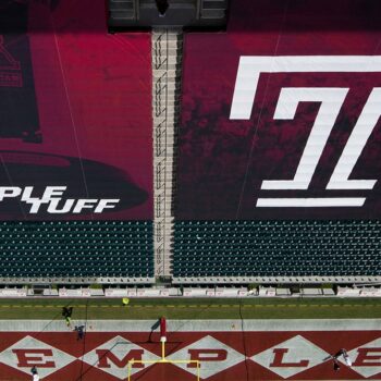 Temple kicker drills 64-yard field goal for second longest in modern FBS history