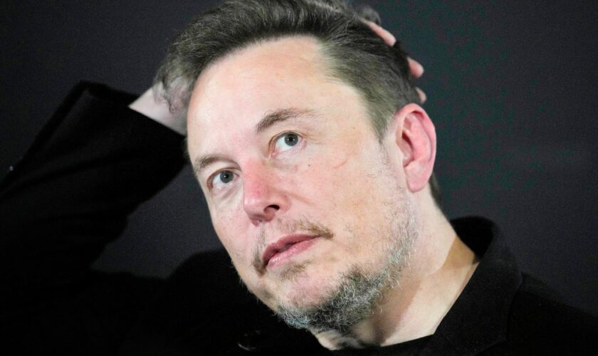 Cards Against Humanity sues Elon Musk's SpaceX