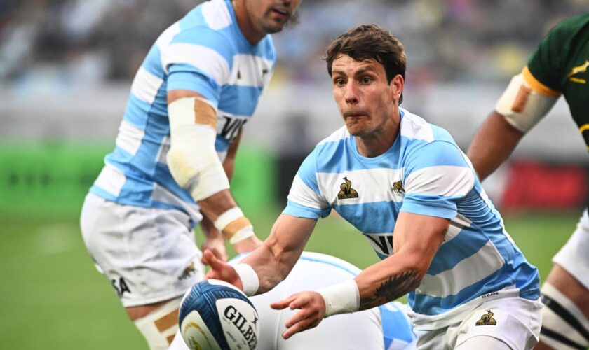 Argentina shock South Africa to keep Rugby Championship alive by slimest of margins