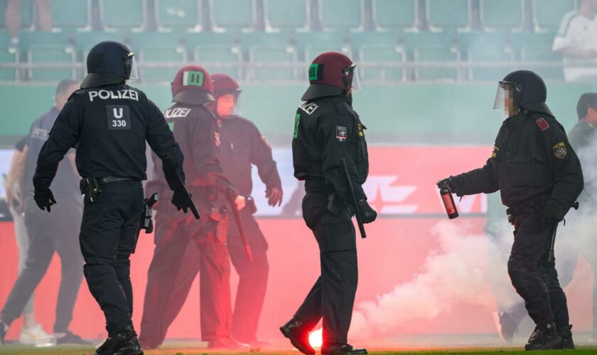 Ausschreitungen bei Stadt-Derby in Wien