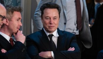 Elon Musk’s pro-Trump super PAC launches website to increase canvassers in battleground states