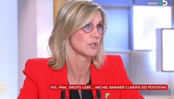 Agnès Pannier-Runacher portait un pin’s lors de la passation de pouvoir, voici pourquoi