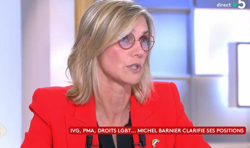 Agnès Pannier-Runacher portait un pin’s lors de la passation de pouvoir, voici pourquoi