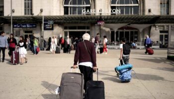 Limitation de bagages dans les TGV : “La SNCF adopte la manière forte”