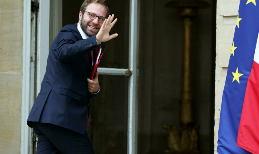 Ne pas travailler avec le RN ? Antoine Armand rappelé à l'ordre par Michel Barnier