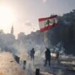 «Danser sur un volcan» : au Liban, gouffre contre la montre