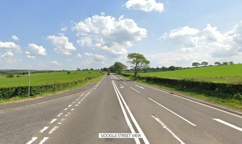 The A76 near to the junction with the B713, between Catrine and Auchinleck