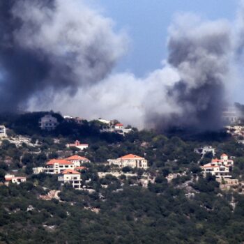 Frappe israélienne sur le village de Sujud, dans le sud du Liban, le 25 septembre 2024