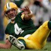 NFL legend Brett Favre details symptoms he noticed before Parkinson's diagnosis