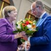 CDU würdigt Altkanzlerin Merkel: Die liebe Angela und der liebe Friedrich