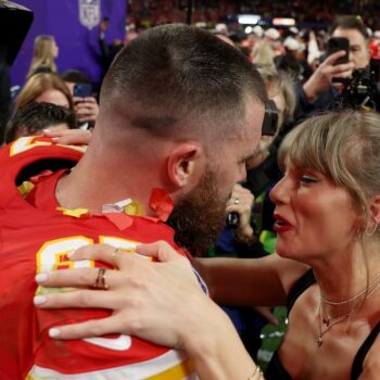 Chiefs' Andy Reid addresses idea Travis Kelce is 'old' and 'distracted' amid Taylor Swift concerns, bad start