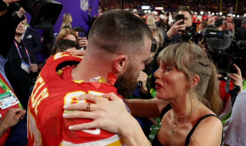 Chiefs' Andy Reid addresses idea Travis Kelce is 'old' and 'distracted' amid Taylor Swift concerns, bad start