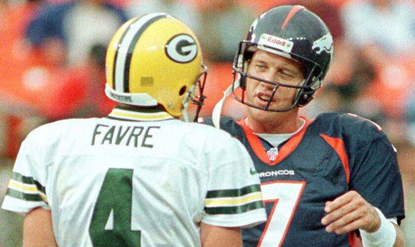 NFL legend John Elway talks Brett Favre's Parkinson's diagnosis: 'It’s sad news to hear'