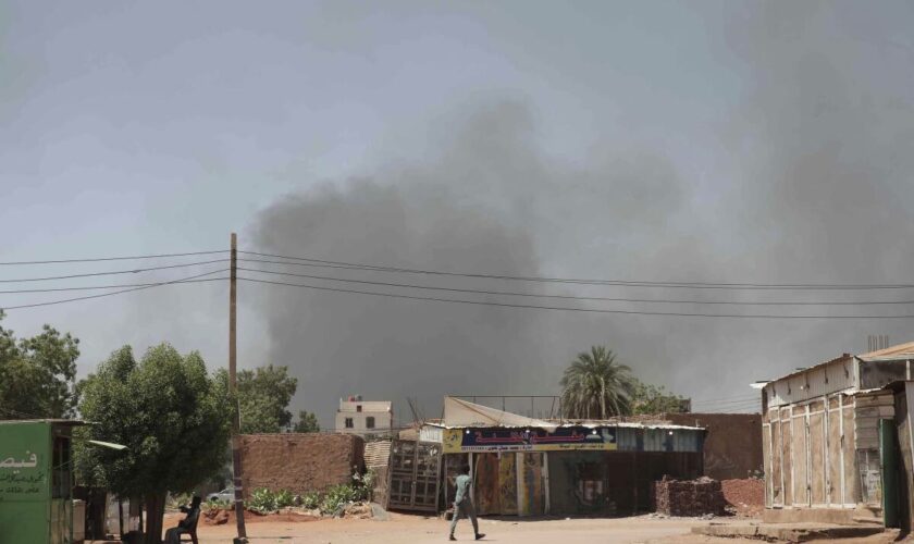 Guerre au Soudan : des « combats acharnés » entre l’armée et les paramilitaires à Khartoum