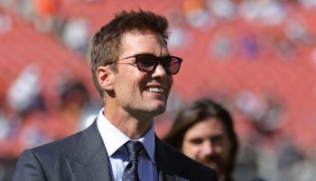 Tom Brady embracing challenge of 'learning on the fly' in new broadcast role: 'There's no hiding'