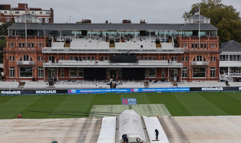 England v Australia LIVE: Cricket score and updates from fourth ODI at Lord’s as rain delays toss