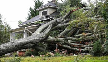 Hurricane Helene: At least 30 dead as US president approves emergency support