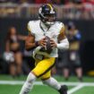 Justin Fields offers candid response when asked to compare Steelers' coaching to Bears': 'It's not close'