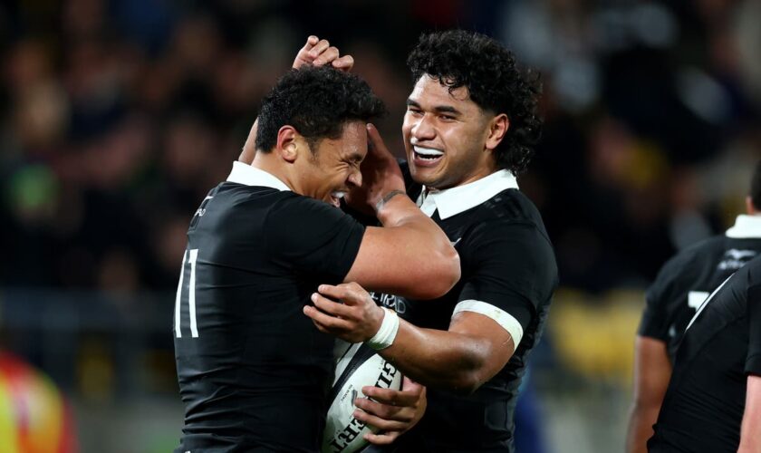 All Blacks sign off Rugby Championship in style with win over Wallabies