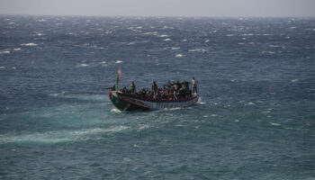 Naufrage d’un bateau de migrants : au moins 9 morts et 48 disparus au large des Canaries