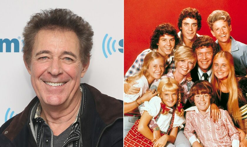 Barry Williams says 'Brady Bunch' costars 'all hooked up with each other'