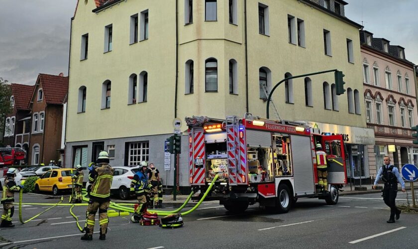 Mehrere Brände in Essen, 31 Verletzte, zwei Kinder in Lebensgefahr